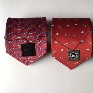 NWT Bundle of two brand new men’s silk ties